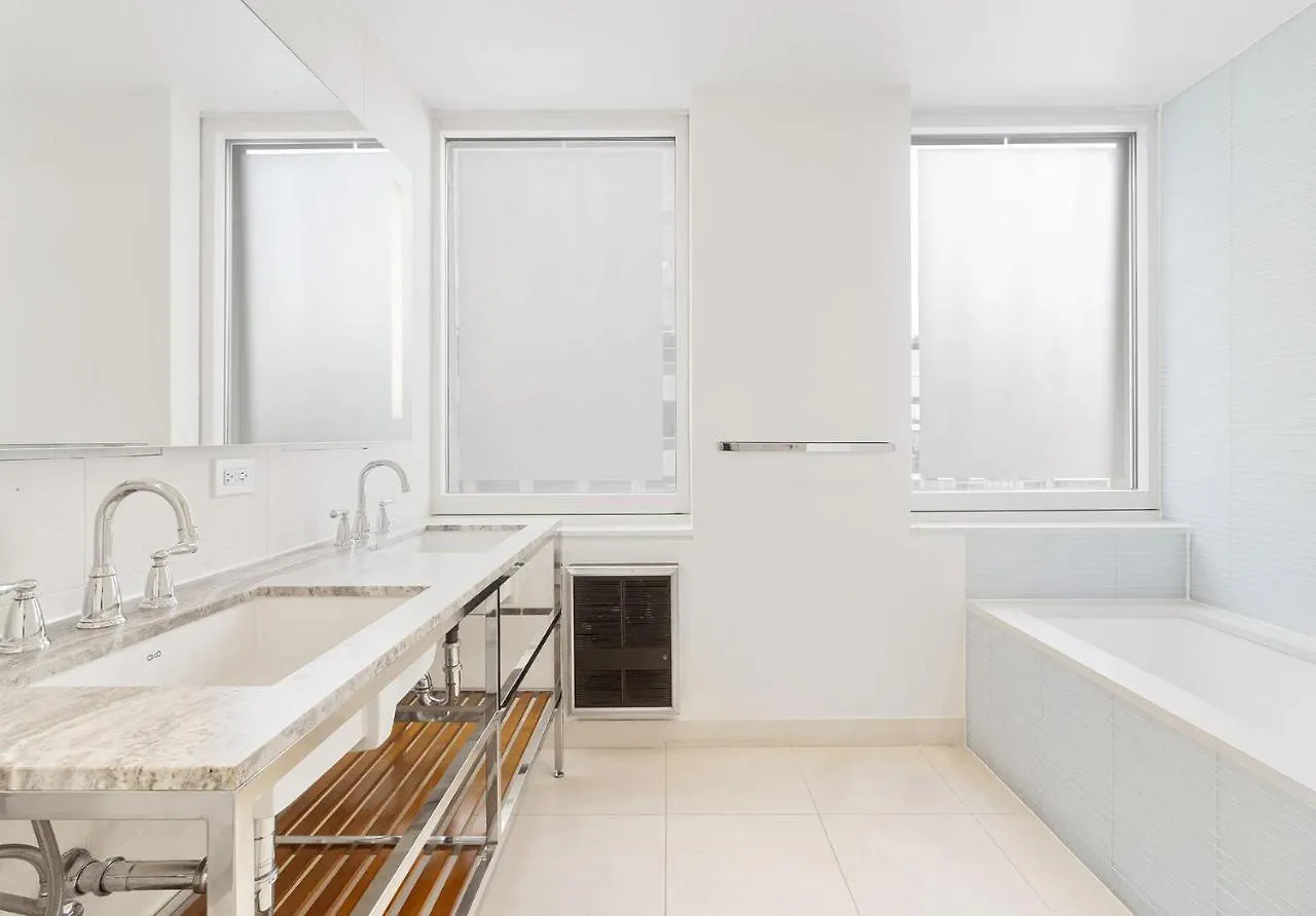 Luxury 5 Bedroom Apartment Near 5Th Avenue Manhattan New York 0*,  United States